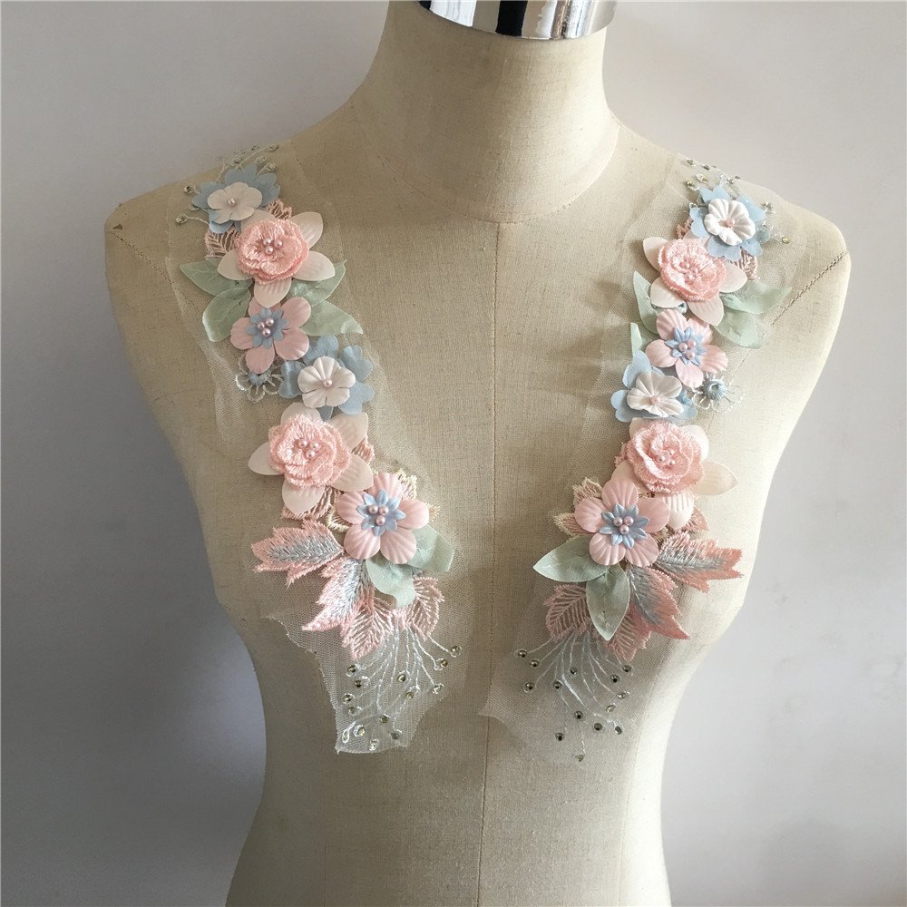 Pair of 3D lace appliques with pearls, floral embroidery on tulle fabric