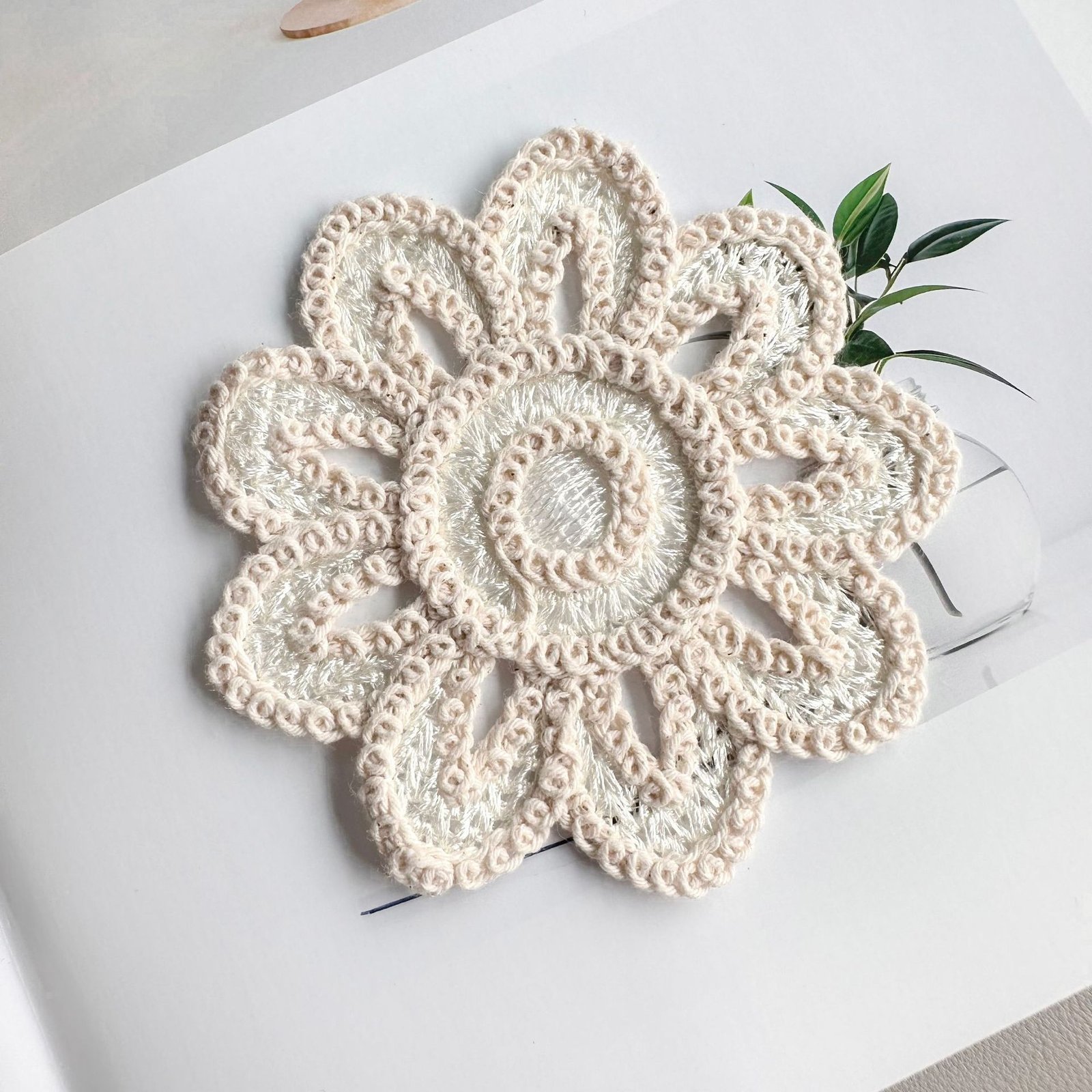 Ivory crochet daisy flower handmade water soluble lace applique embroidery patch