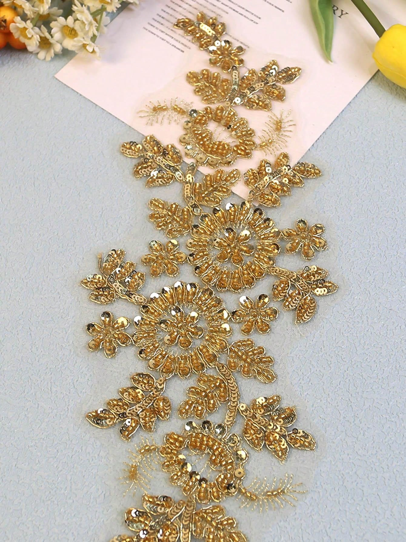 Gold Sequin Floral Vine Applique with Beaded Embroidery - 图片 4