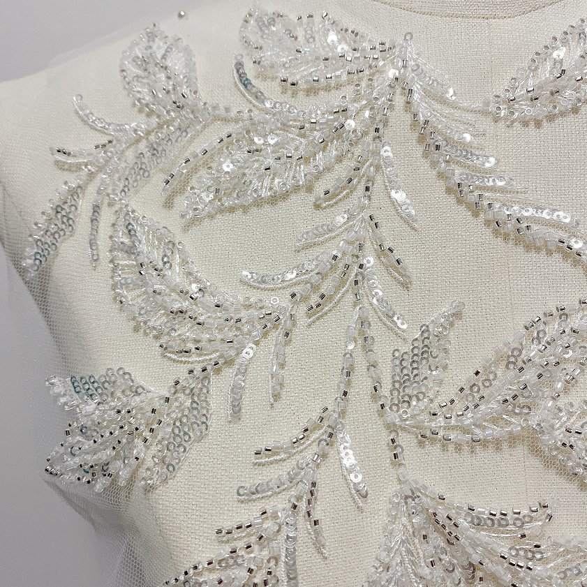 Chic bridal gown lace embroidery applique with leaf beaded neckline decoration
