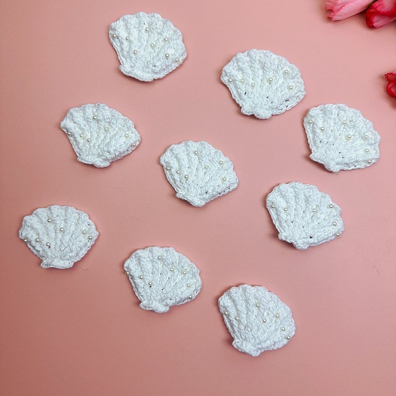 Crochet seashell appliqué patches for DIY handmade crafts, jewelry, and clothing decoration