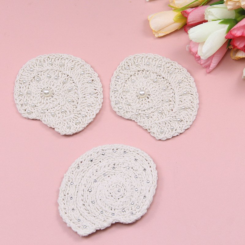 Crochet seashell appliqué patches handmade with cotton thread for wedding and fashion crafts
