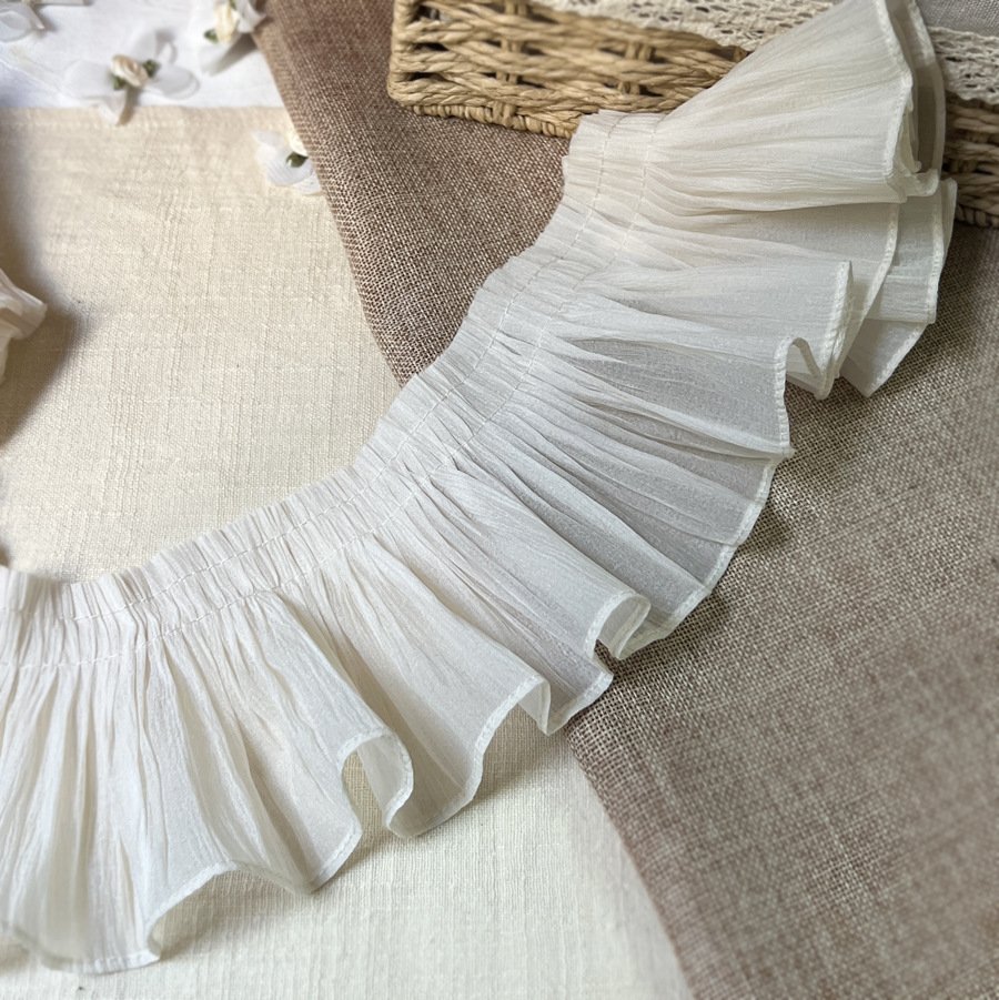 10cm decorative lace ruffle trim pleated border for sewing dresses, costumes, and crafts