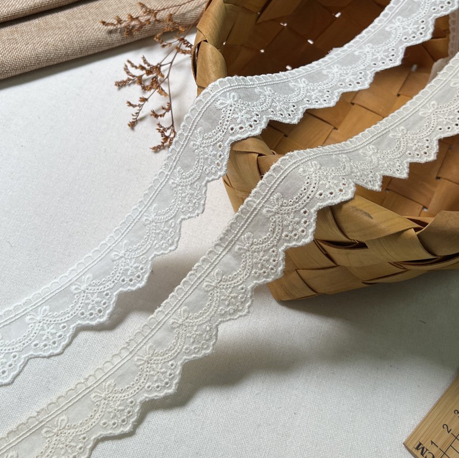 3.5cm embroidered cotton lace trim border for dressmaking, DIY crafts, and curtains