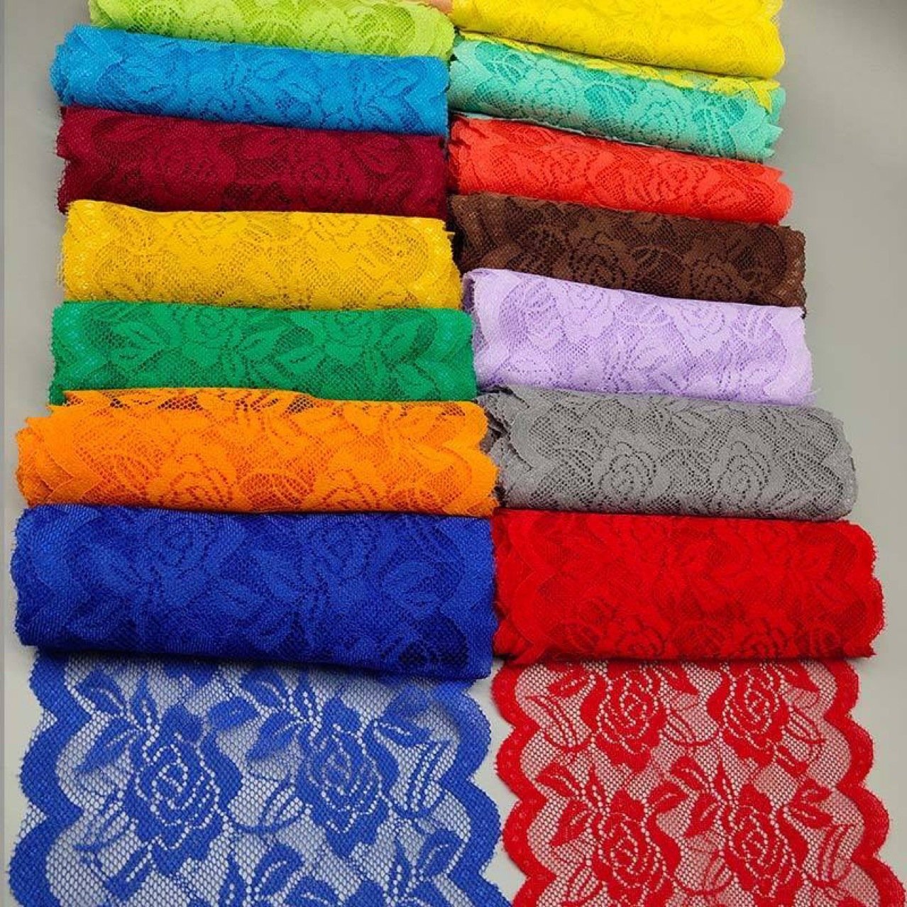 Elegant wide lace trim 15cm for garment embellishments and veils