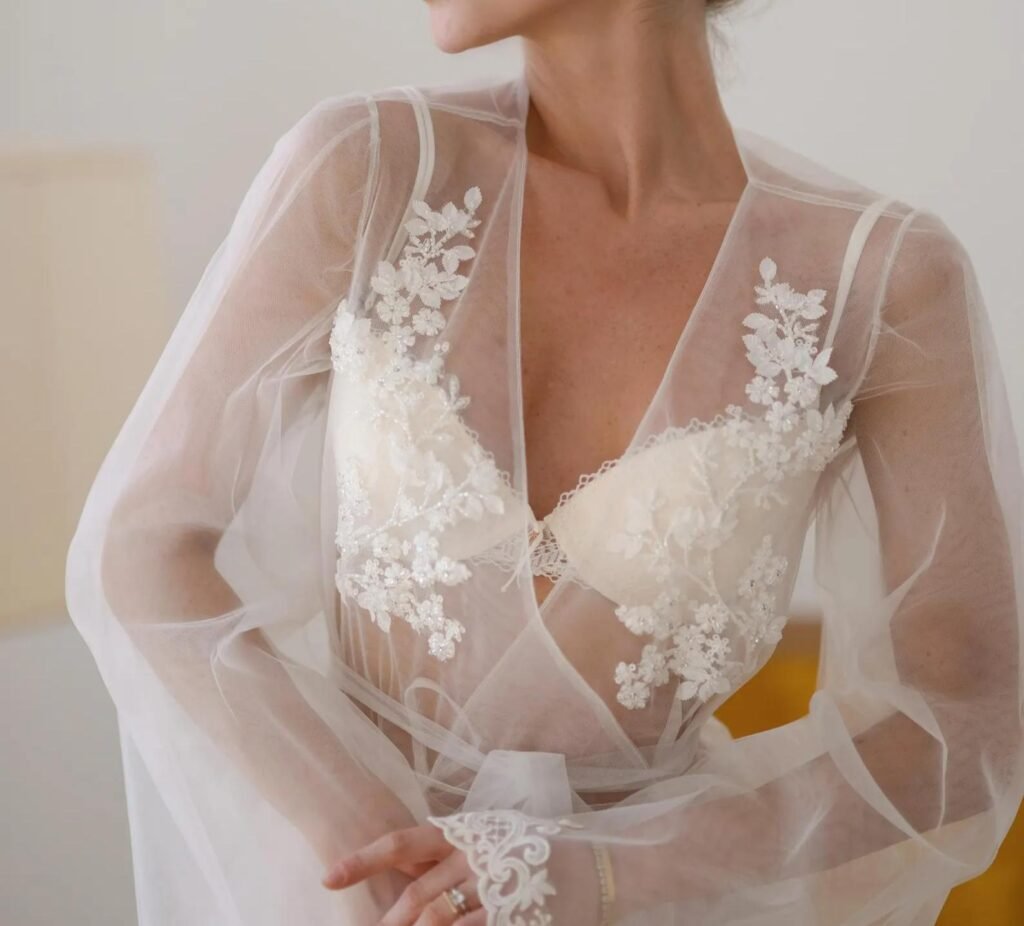 lace applique on clothing